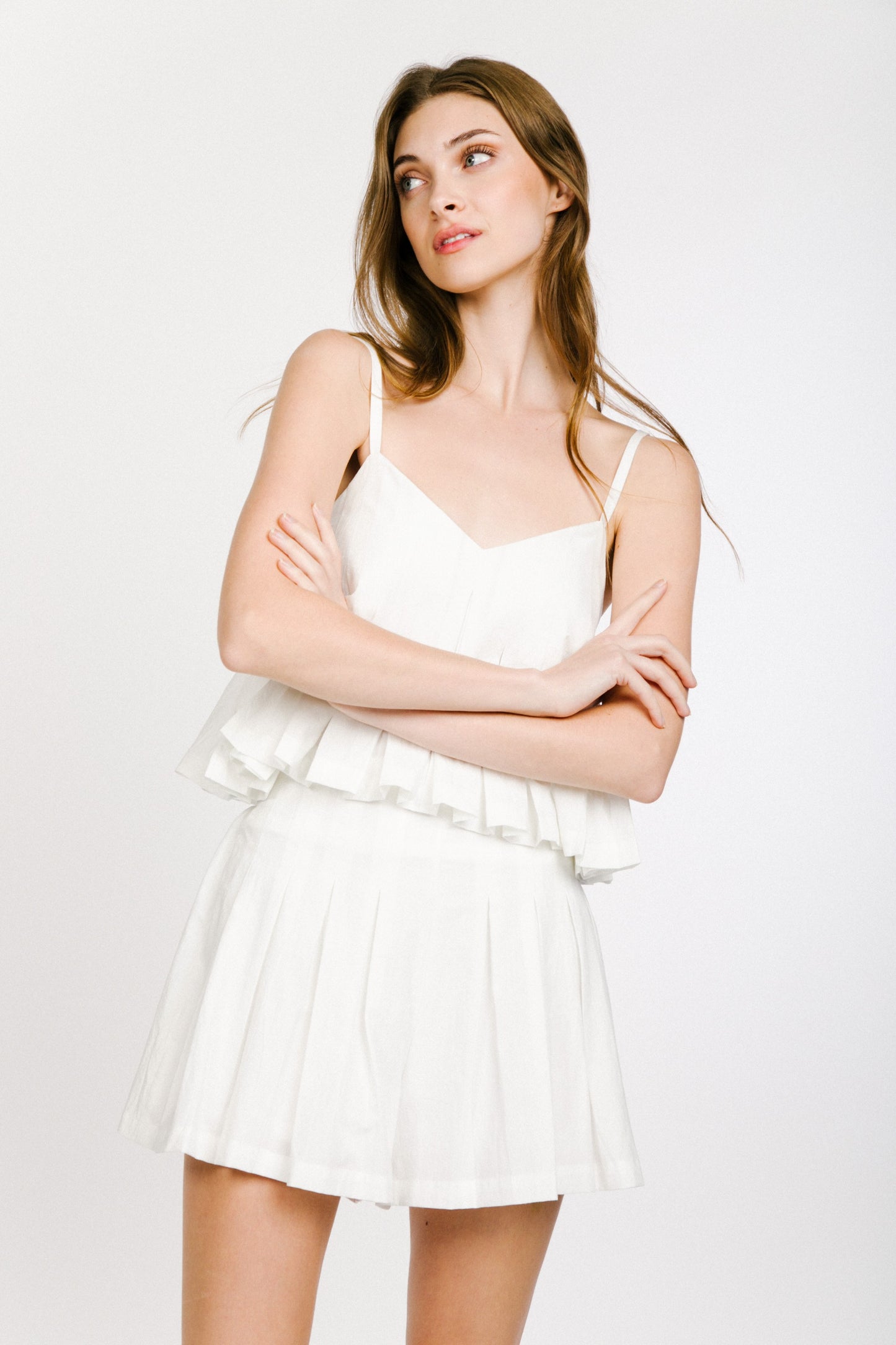 Solid cotton pleated sleeveless top