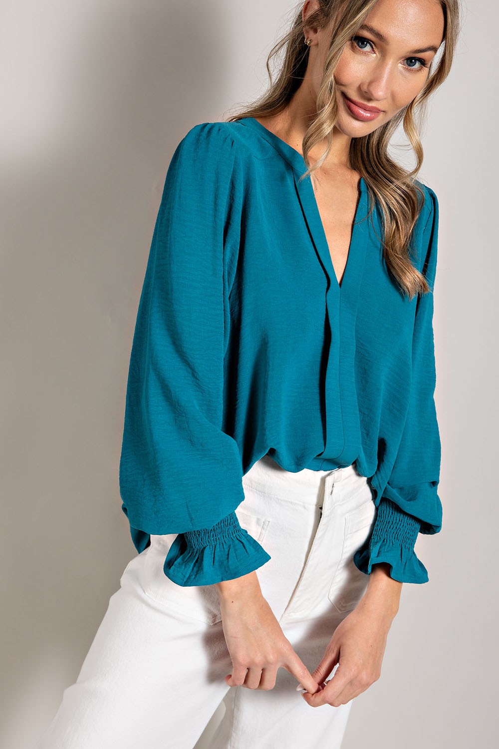V-NECK LONG SLEEVE TOP-How Cute is That? Boutique