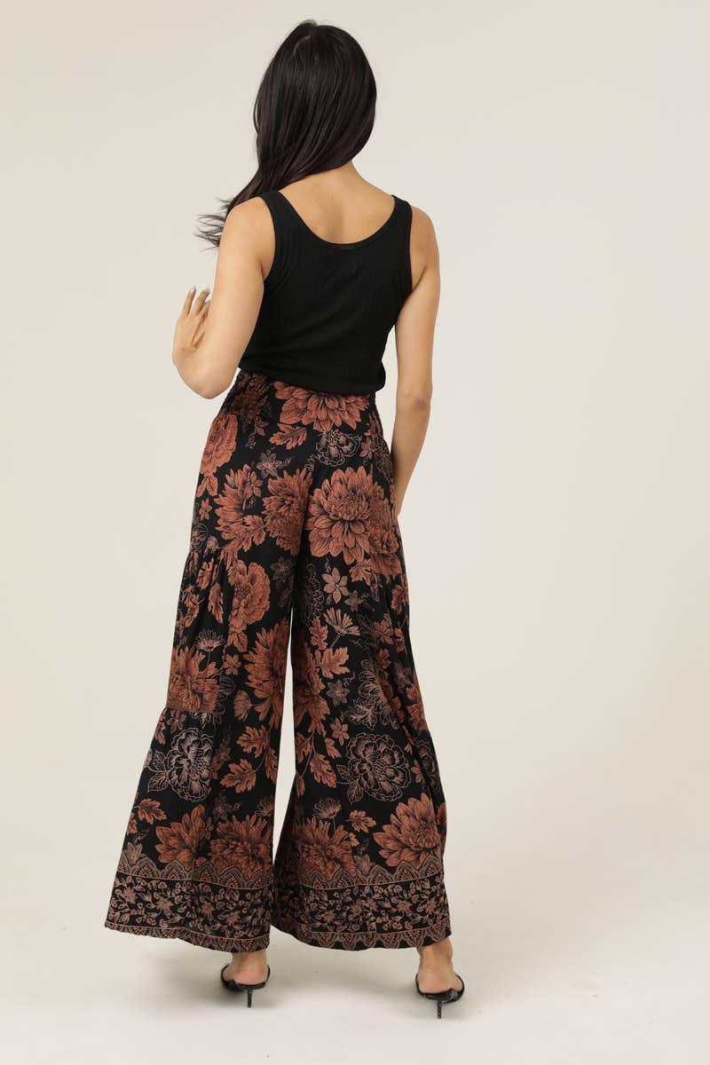 WIDE LEG PRINTED PANTS