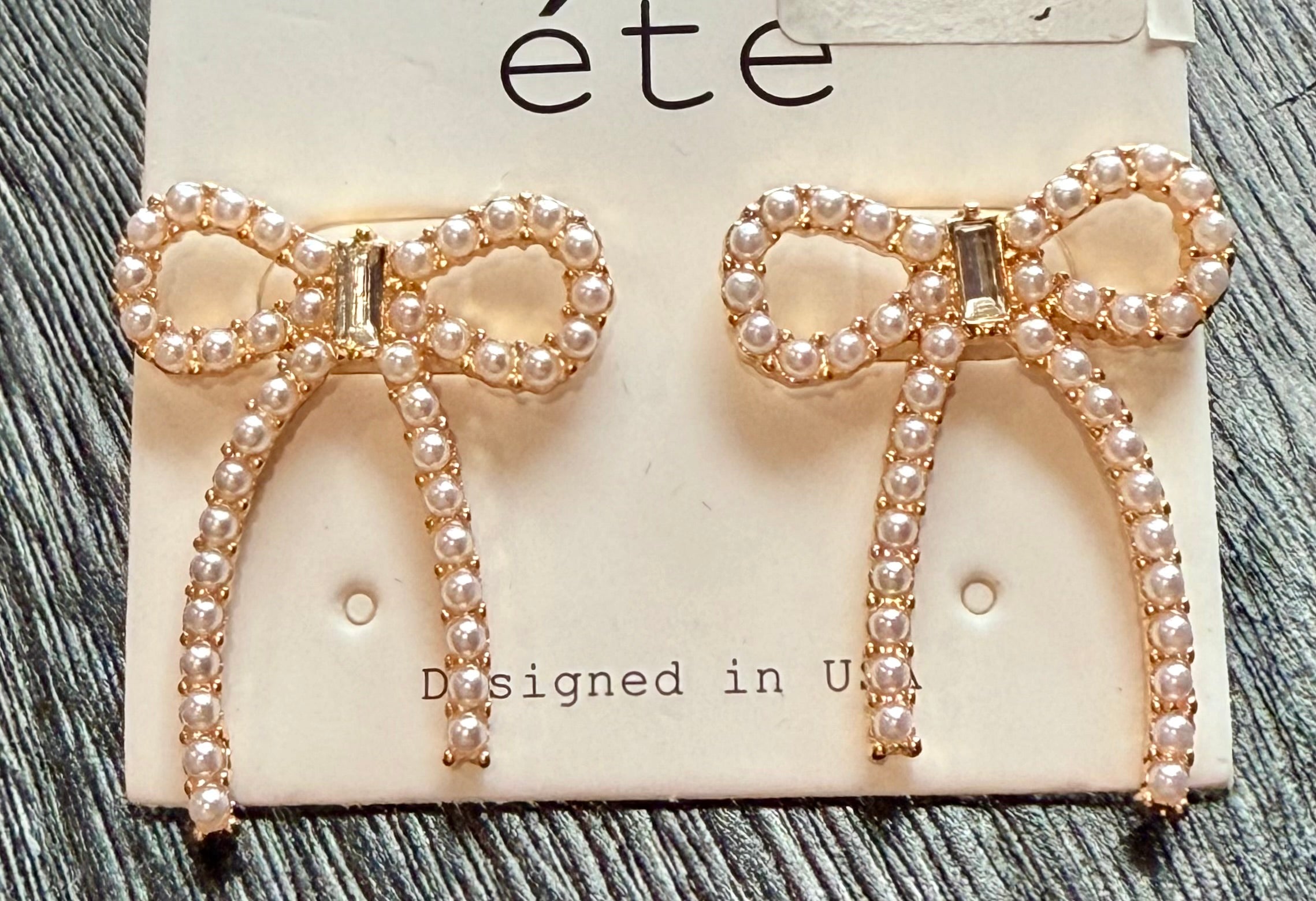 Pearl Bow Earrings-How Cute is That? Boutique