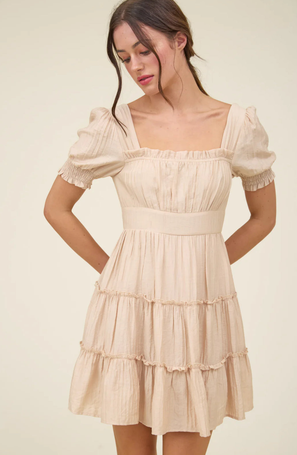 SQUARE NECK SMOCKED DETAIL TIERED MINI DRESS