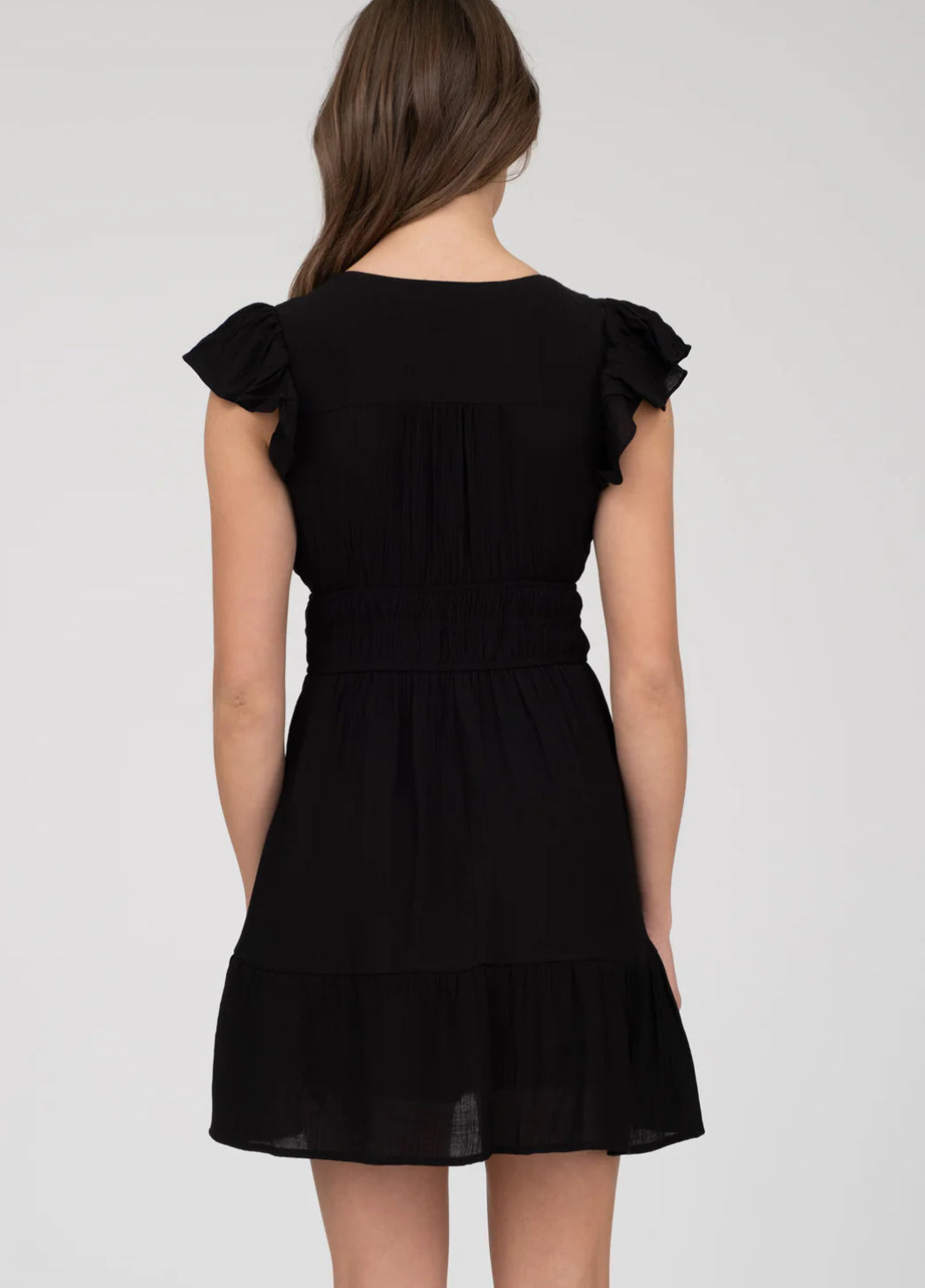 V NECK SHORT SLEEVE RUFFLE DETAIL SHIRRED MINI DRESS