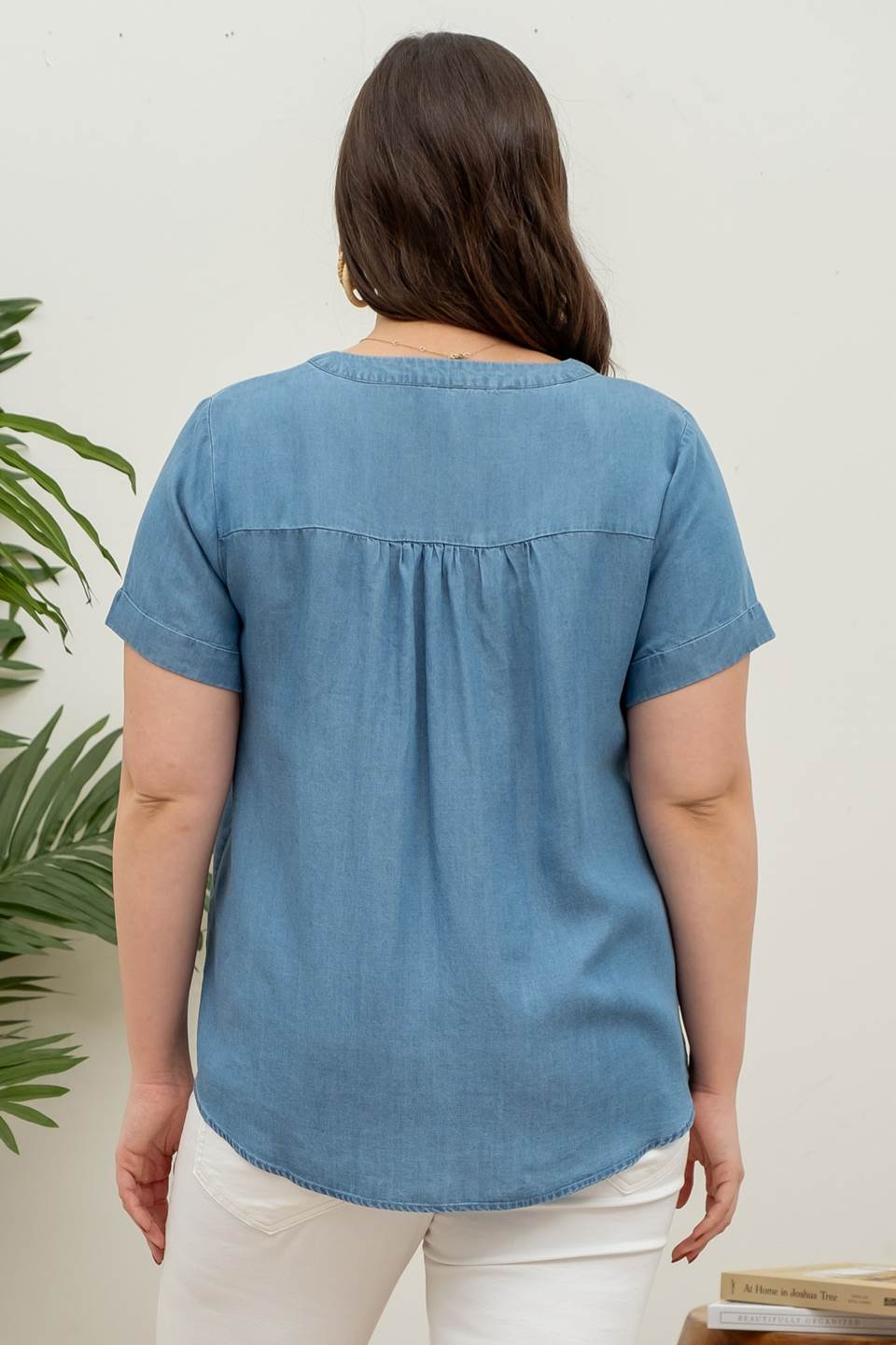 SPLIT NECK LACE TRIM CHAMBRAY TOP- PLUS SIZE