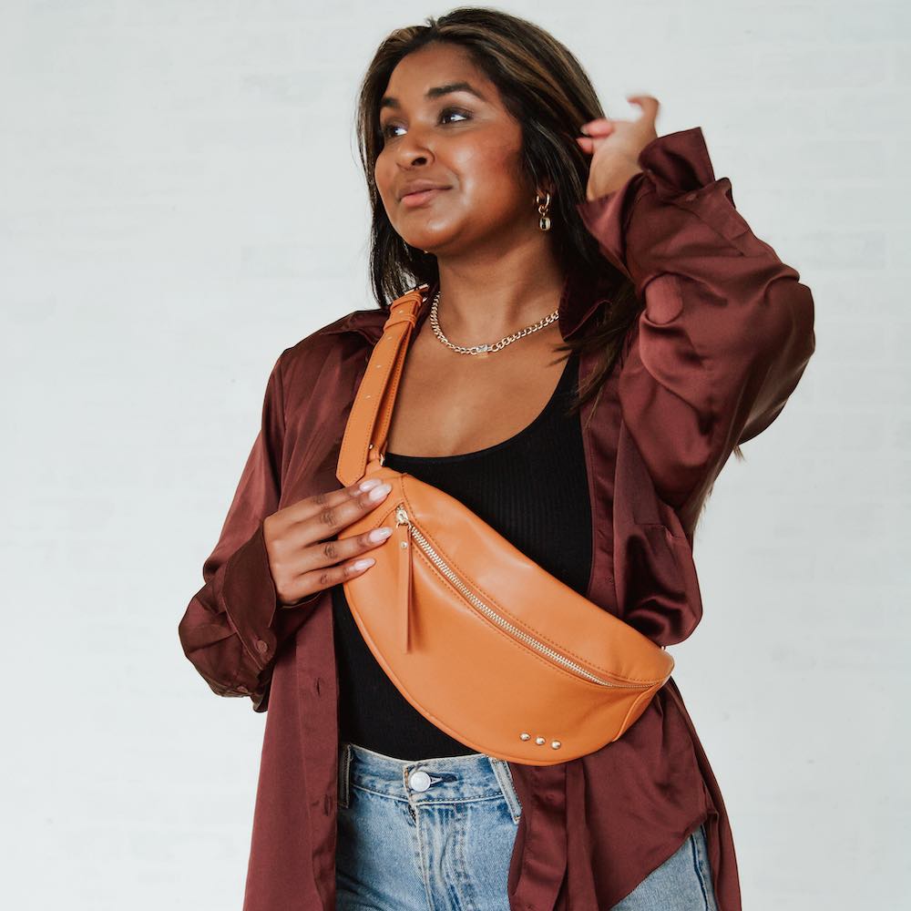 SWEET TALK SLING BAG in black-How Cute is That? Boutique