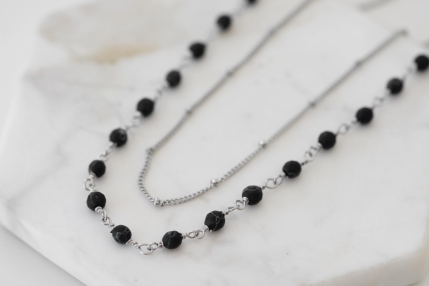 SILVER STELLA NECKLACE