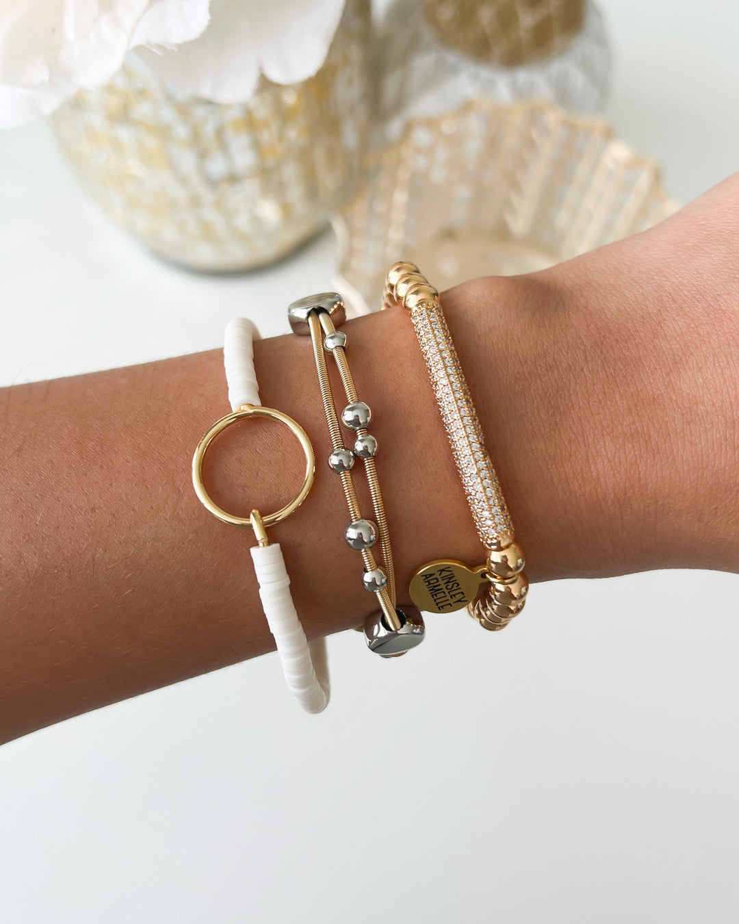 CHARM COLLECTION Circle Bracelets
