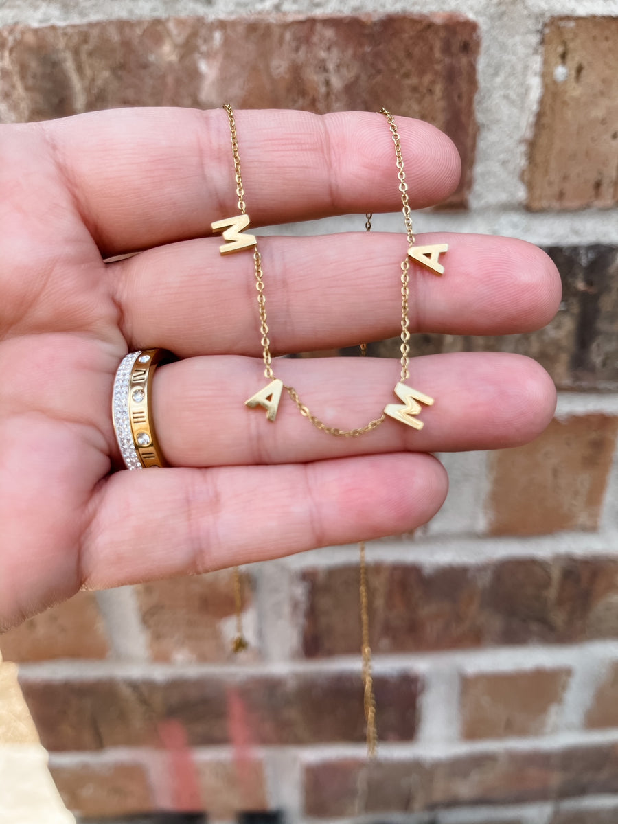 MAMA NECKLACE