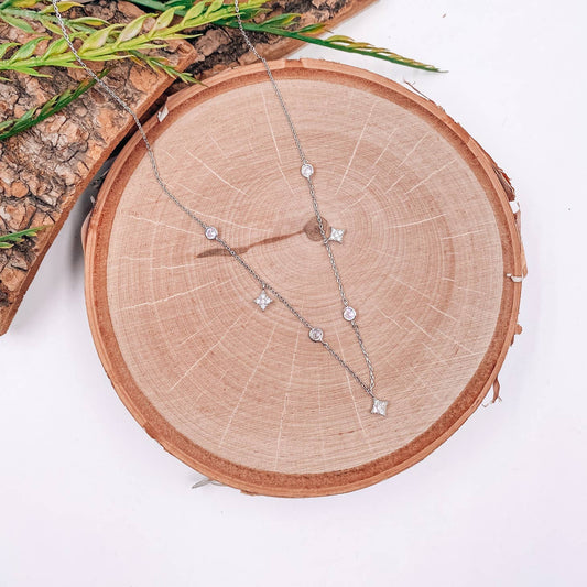Starsha White Gold Necklace