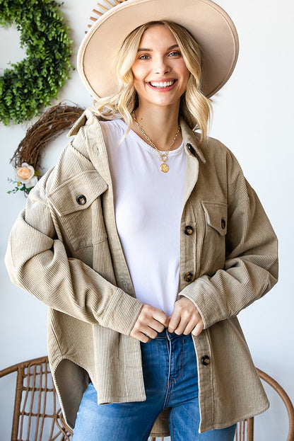 WASHED CORDUROY FLAP POCKET SHACKET in Natural