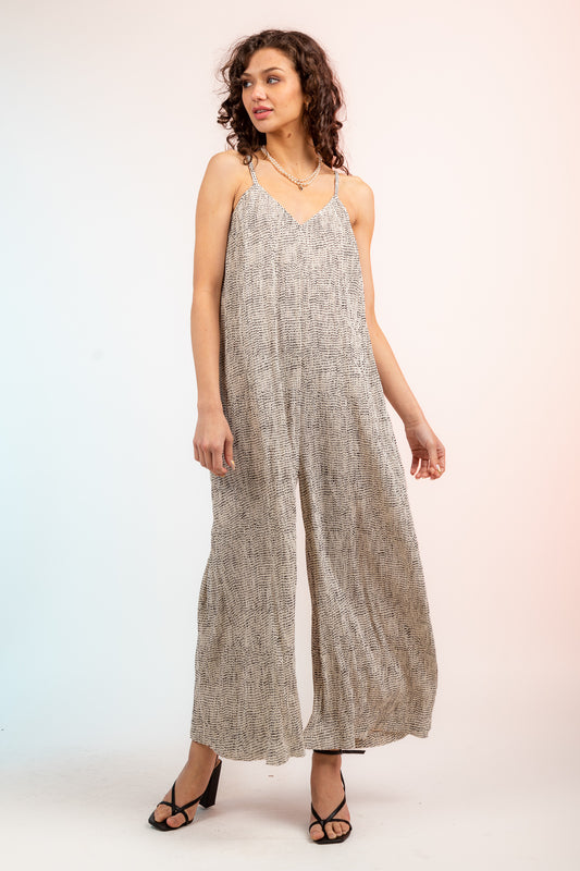 Sleeveless Pleated Wide Leg Jumpsuit w/ Pockets