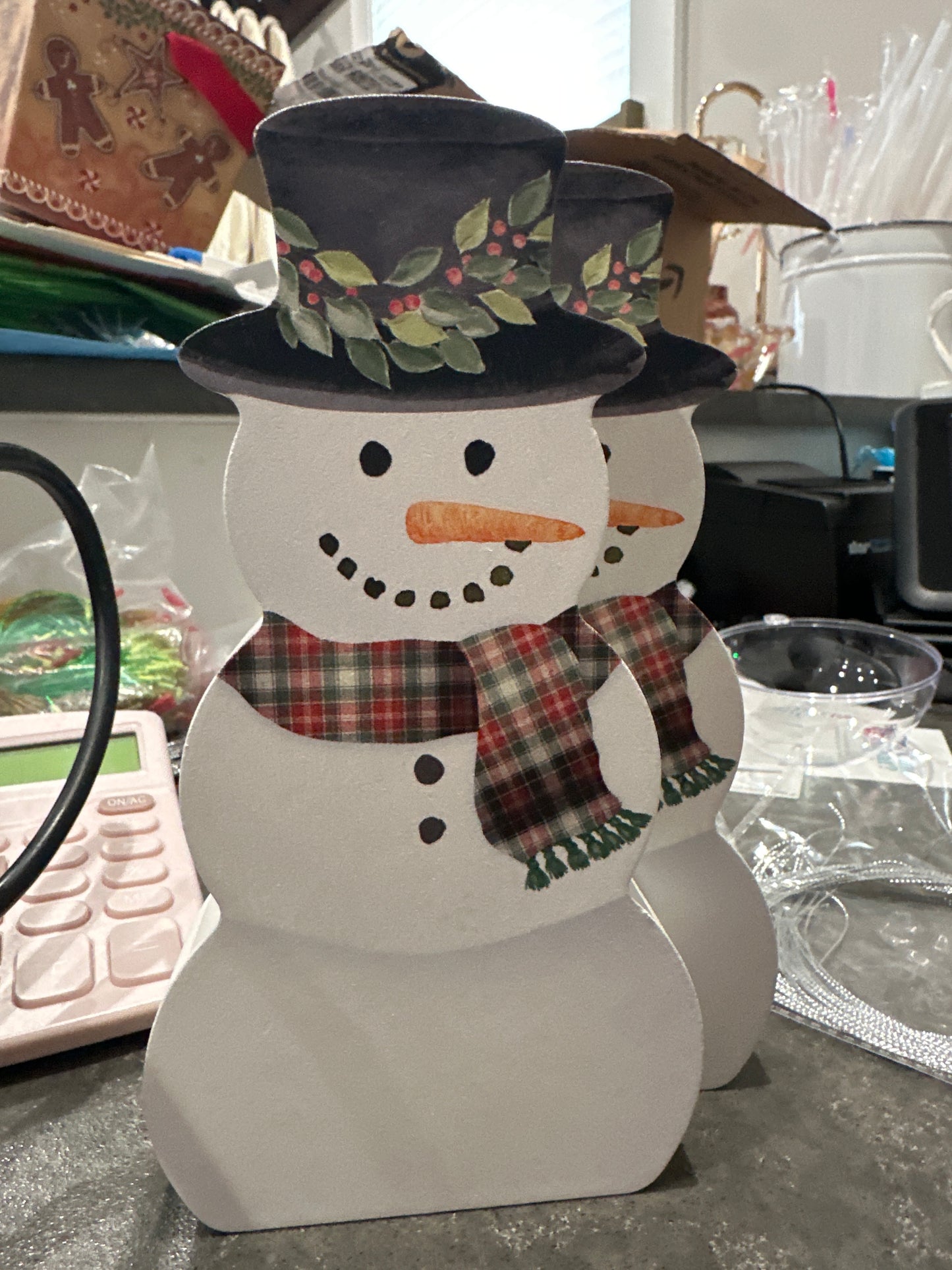 Snowman shelf sitter