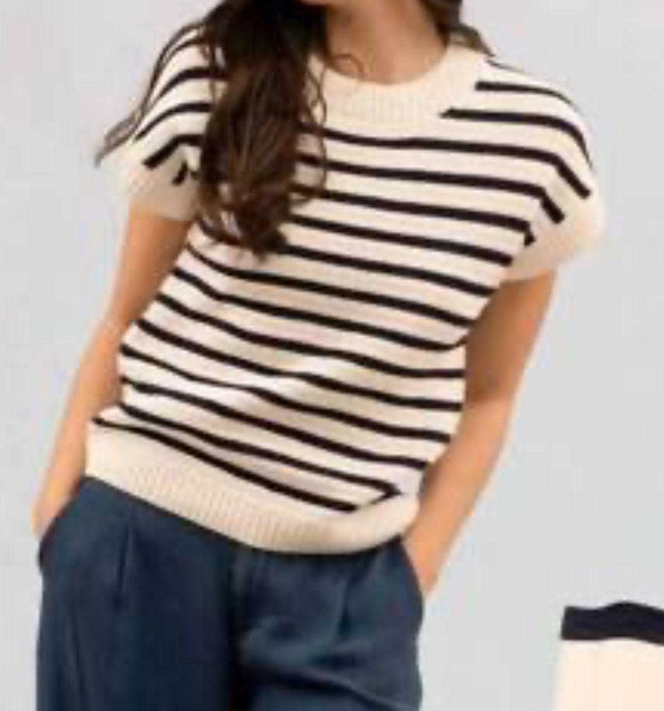 stripe crew neck pullover in black