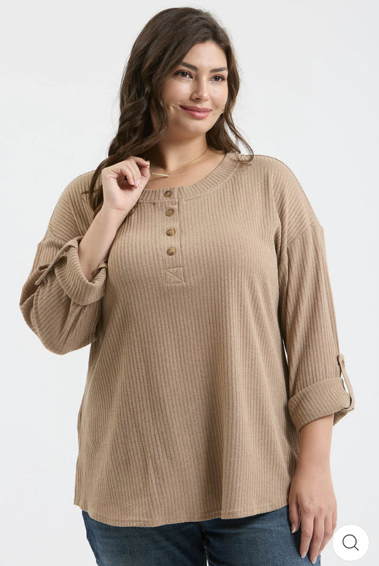 PLUS 3/4 TAB SLEEVE HENLEY KNIT TOP