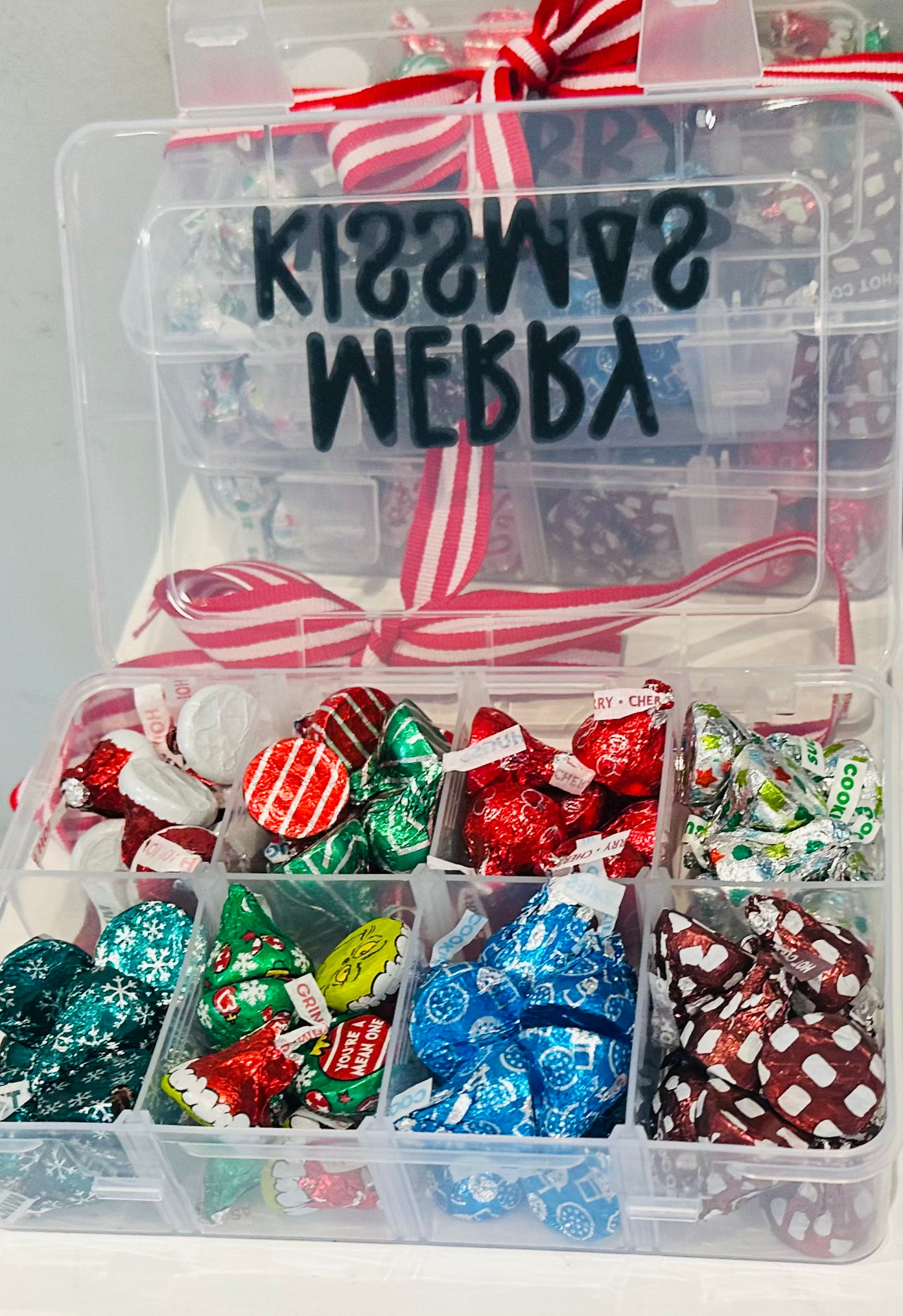 Candy Snackle Box- Merry Kissmas