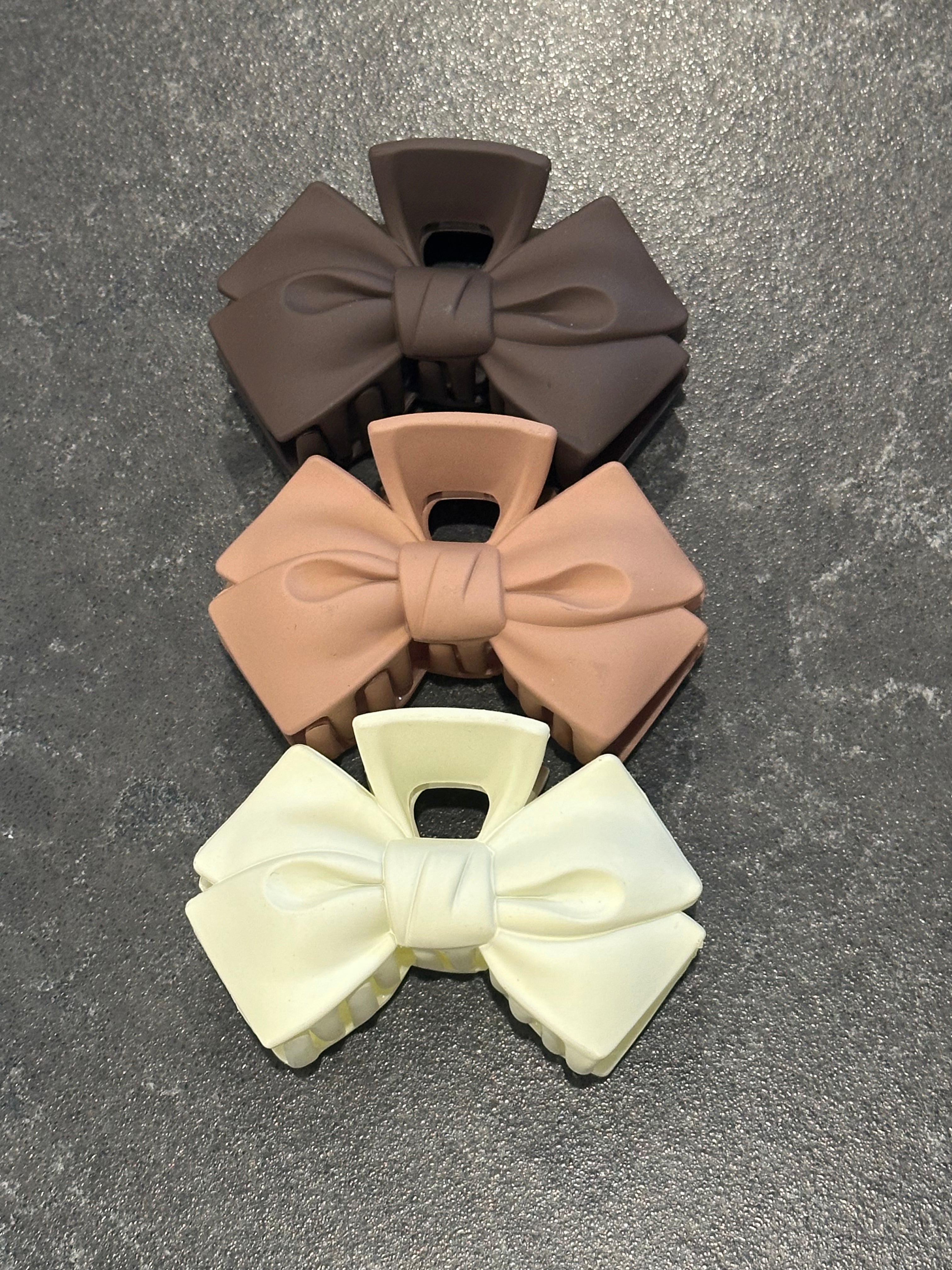 Small Bow Shaped Claw Clip-How Cute is That? Boutique