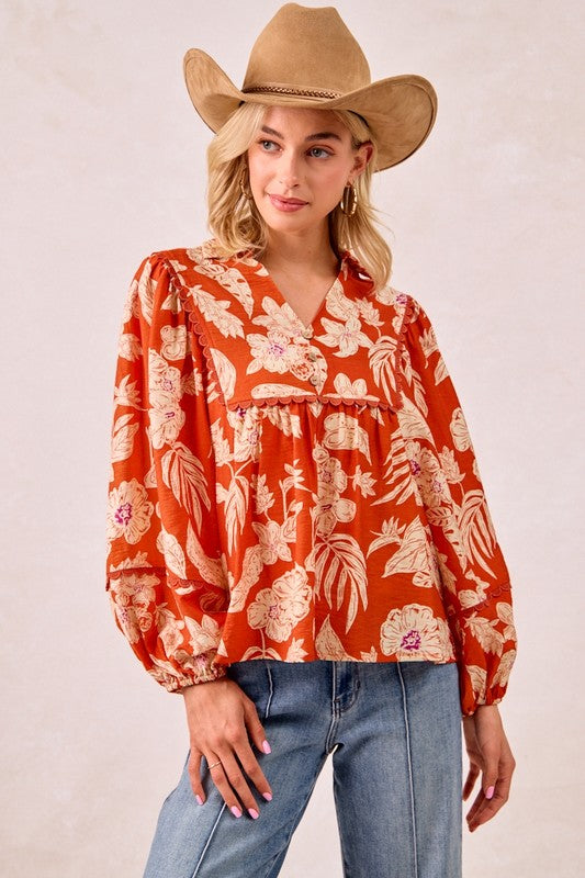 Flower Printed top with scallop trim