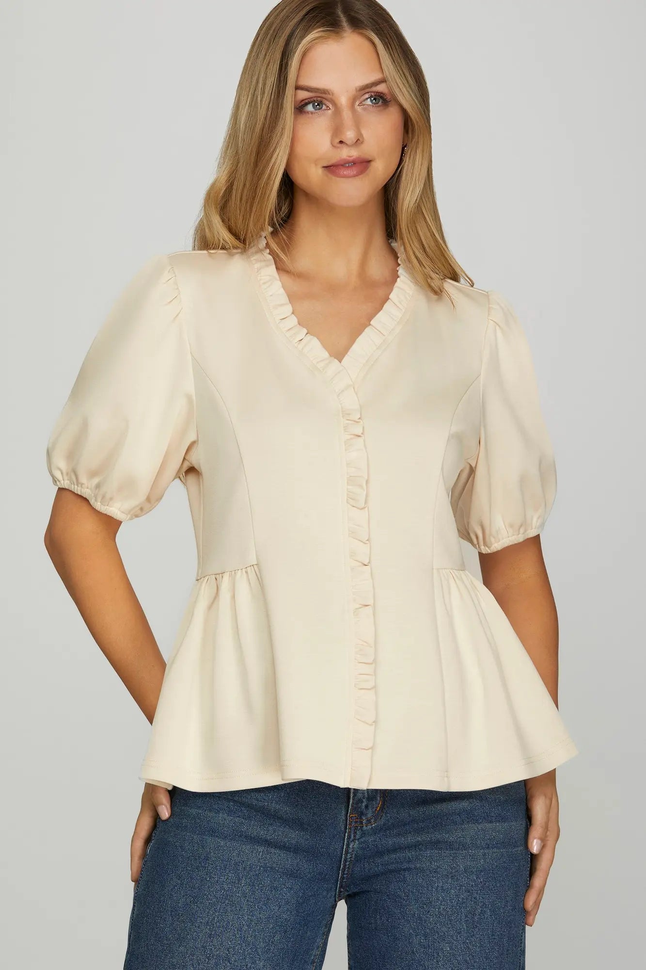 SHORT SLEEVE RUFFLED NECK KNIT TOP-How Cute is That? Boutique