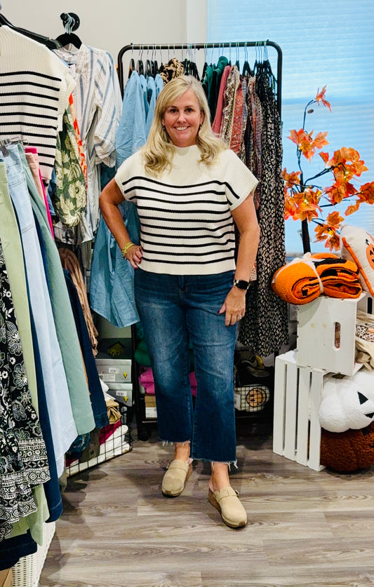 Stripe Mock Neck short sleeve sweater