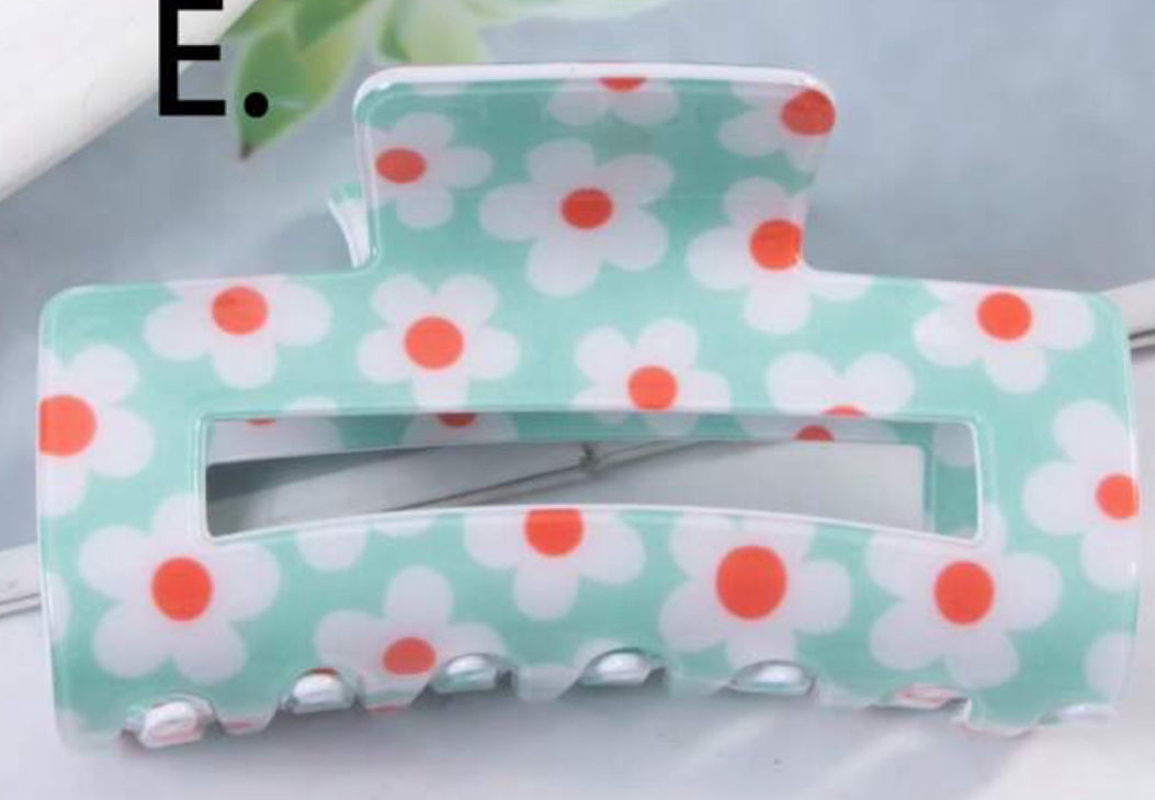 Cute Flower Claw Clip-How Cute is That? Boutique